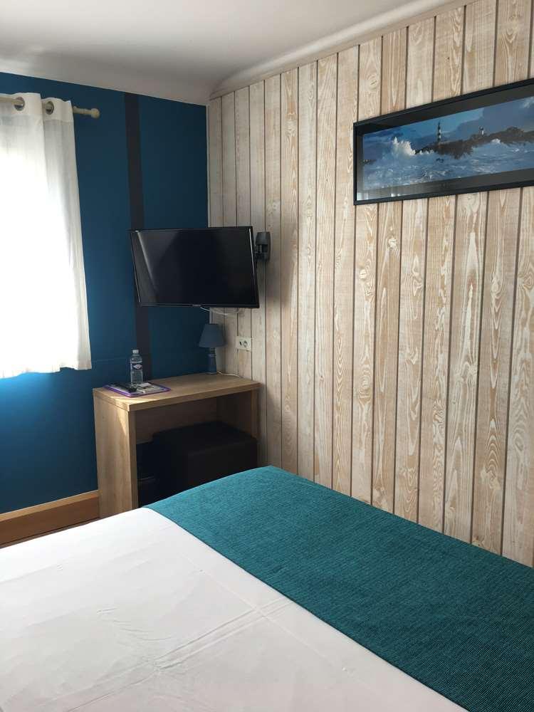 Brit Hotel Des Halles Concarneau Camera foto